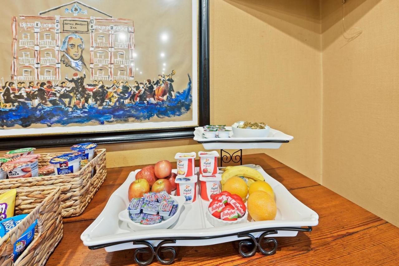 The James Madison Inn Luaran gambar