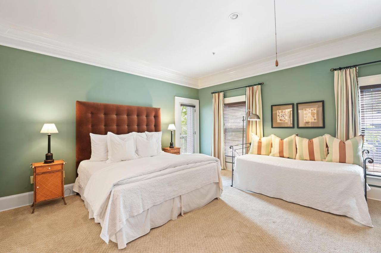 The James Madison Inn Luaran gambar
